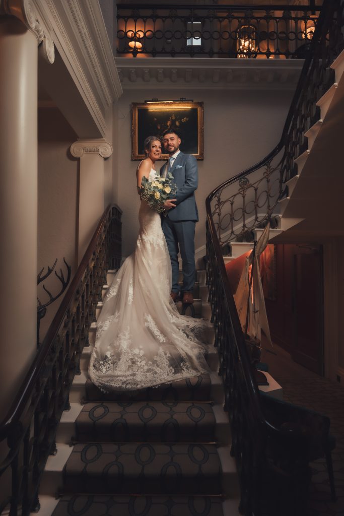 Storrs Hall Wedding Photographer – Capturing Romance by the Water’s Edge